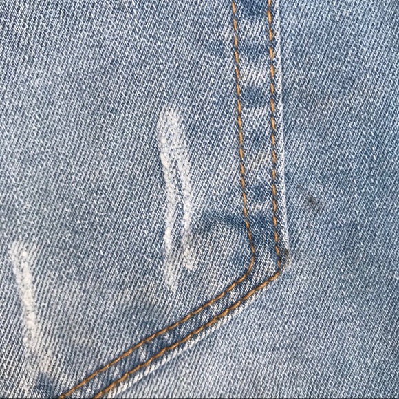 Forever 21 Light Wash Distressed Blue Jean Denim Shorts Size 27 High Waist - Picture 9 of 11